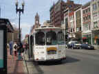 trolley.jpg (110021 Byte)